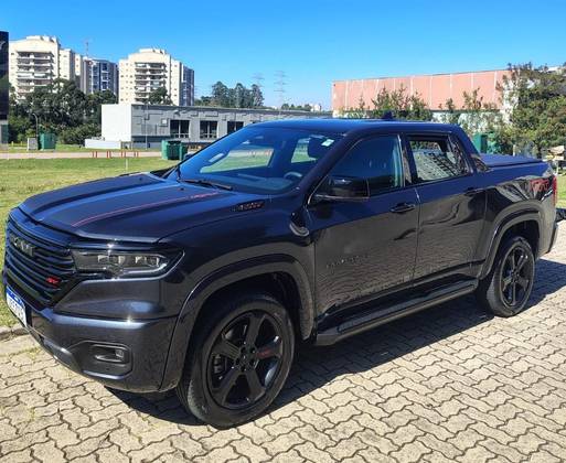 RAM RAMPAGE 2.0 HURRICANE 4 TURBO GASOLINA R/T 4X4 AUTOMÁTICO